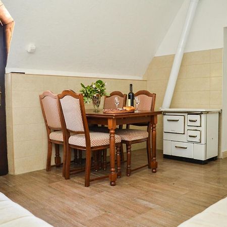 Grandma'S Hut Villa Nikšić Eksteriør billede